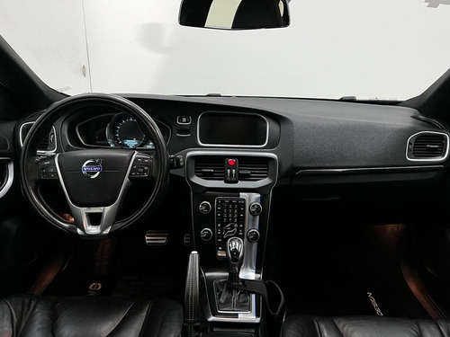 Volvo V40 2.0 T5 R DESIGN TURBO GASOLINA 4P AUTOMÁTICO