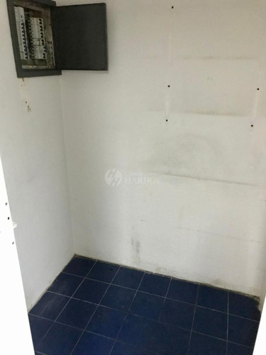 Venta Local Ciudad Vieja Misiones Al Frente Con Buena Renta