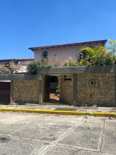 Best House Vende Hermosa Casa En Urbanización Las Guamas Los Teques