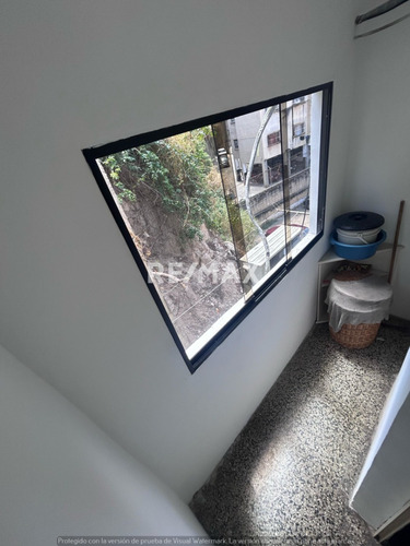Alquiler Apartamento En Bello Monte, Cerca Del Registro, Baruta