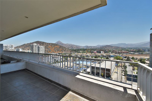 Parque Privado / Las Condes / Cantagallo