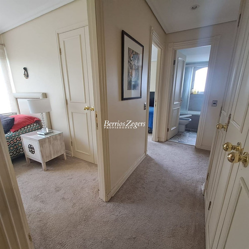Departamento En Venta De 4 Dorm. En Viña Del Mar