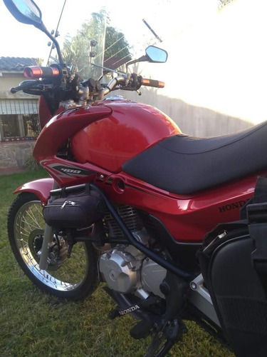 Imagen 15 de 25 de Honda Falcon Nx 400 - Modelo 2015