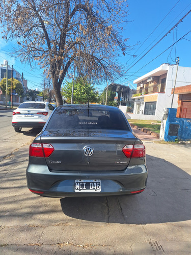 Volkswagen Voyage 1.6 Comfortline 101cv I-motion