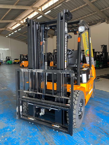 Empilhadeira Hangcha Diesel 2,5 Toneladas Duplex 3,5 Metros