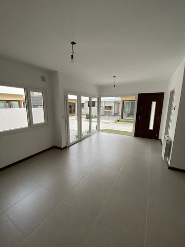 Imagen 6 de 14 de Única Unidad Duplex 3 Amb. Con Cochera Y Parrilla. Anticipo Y Cuotas