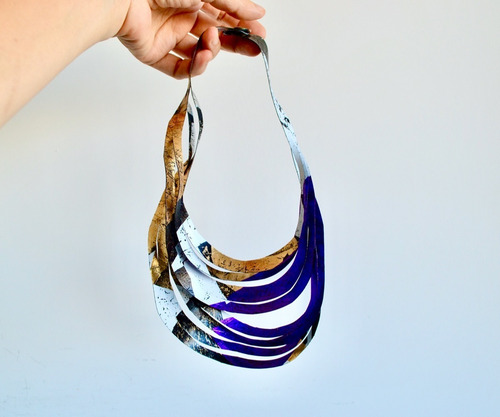 Imagen 4 de 5 de Collar Ondas Corto - Violeta