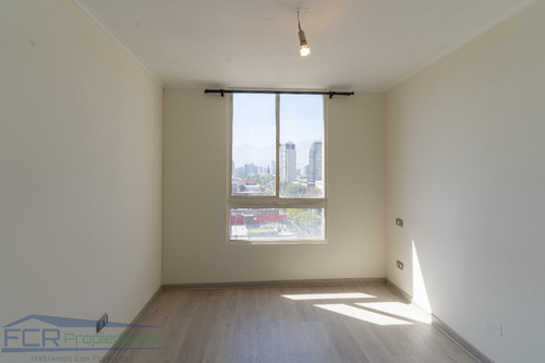 Tu Hogar Luminoso Con Vista A La Cordillera, Pasos Del Metro