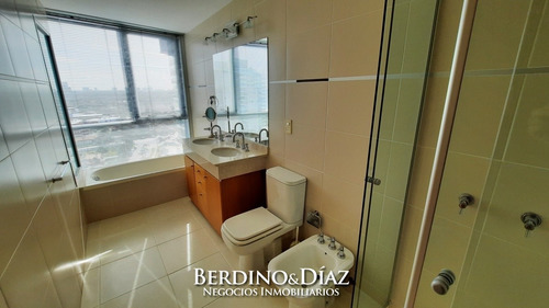 Apartamento En Torre Moderna Con Servicios En La Parada 4 De La Mansa- Ref: 910
