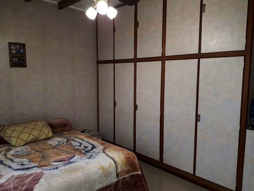 Lote Propio - Casa 4 Ambientes Gran Parque Quincho Y Pileta