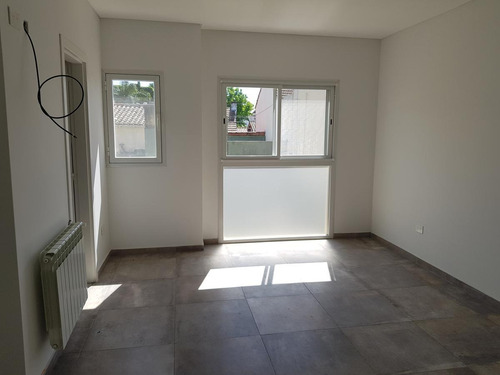 Imagen 13 de 24 de Casa En Venta - Victoria - San Fernando