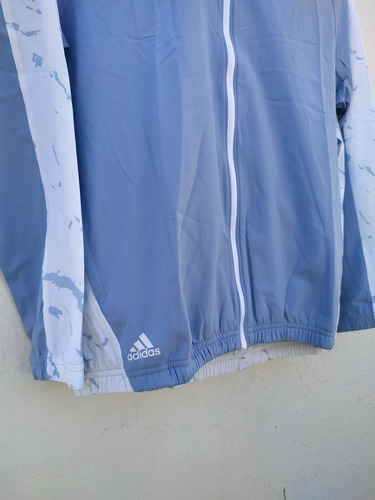 Imagen 2 de 8 de Camperas adidas Nuevas