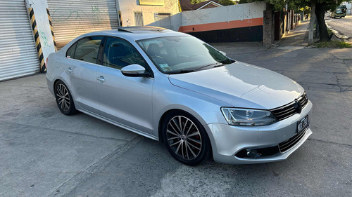Volkswagen Vento 2.0 Sportline Tsi 200cv