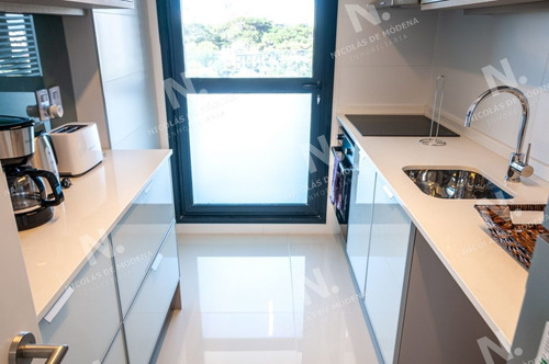 Imagen 22 de 30 de Apartamento En Venta De 3 Dormitorios En Mansa Con Vista Al Mar - Punta Del Este Mansa