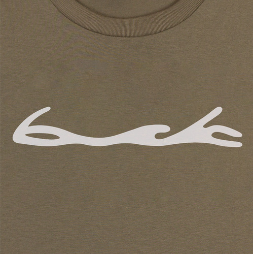 Imagen 2 de 2 de Remera Buck Alien Logo