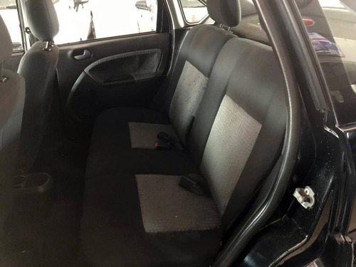 Ford Fiesta 1.6 Rocam Se Sedan 8v Flex 4p Manual