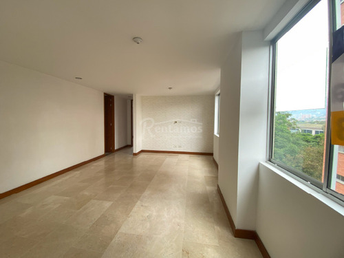 Apartamento En Arriendo En Santa Maria De Los Angeles. Cod A776166