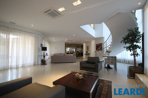 Imagem 1 de 15 de Casa Em Condomínio - Alphaville - Sp - 509161