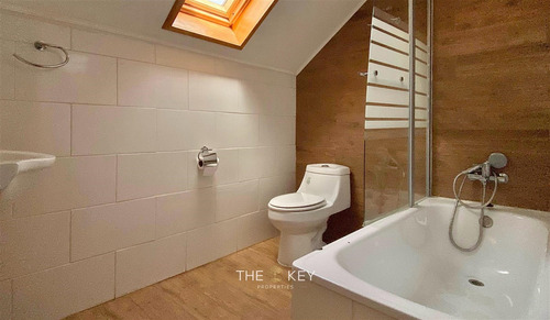 Casa En Arriendo De 4 Dorm. En Renaico