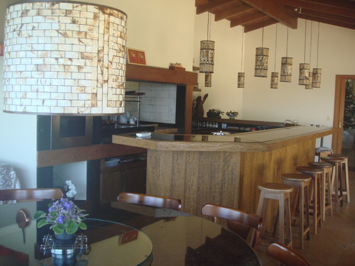 Casa Em Vila Conceição Com 5 Dormitórios - Vob4513