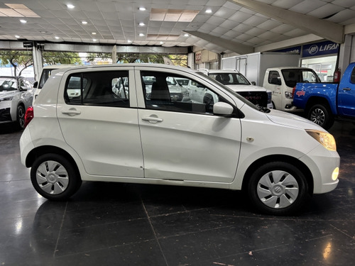 Suzuki Celerio GLX 1.0L 5MT AC