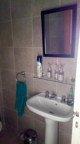 Imagen 10 de 14 de En Venta Semipiso 2 Habitaciones En República De La Sexta.