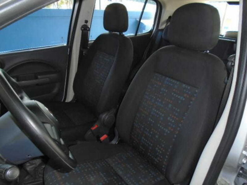 Imagem 5 de 15 de Fiat Uno Vivace 1.0 2014