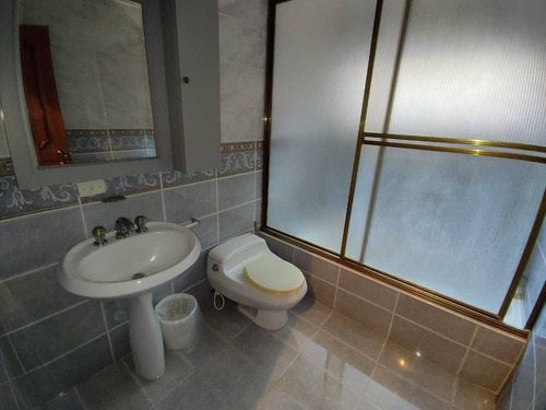 Imagen 11 de 30 de Se Vende Hermoso Y Espectacular Apartamento Resd. Acuario En La Soledad Lo Mejor Zona Norte De Aragua Maracay 04243785803