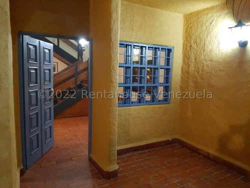 Townhouse En Alquiler Ubicado En Altos De Guataparo Valencia Carabobo 23-24556, Eloisa Mejia