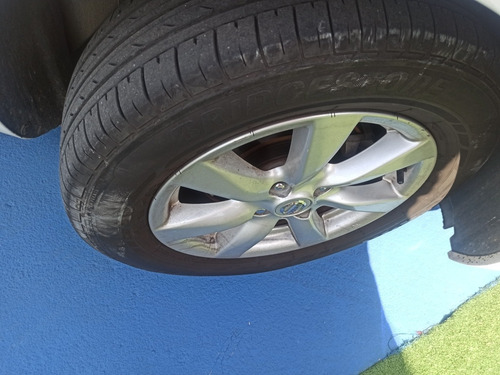 Imagem 9 de 15 de Nissan Versa 2014 1.6 16v Sl Flex 4p
