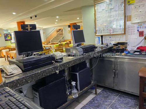 Casa Comercial Con Fondo De Comercio En Venta En Bello Monte