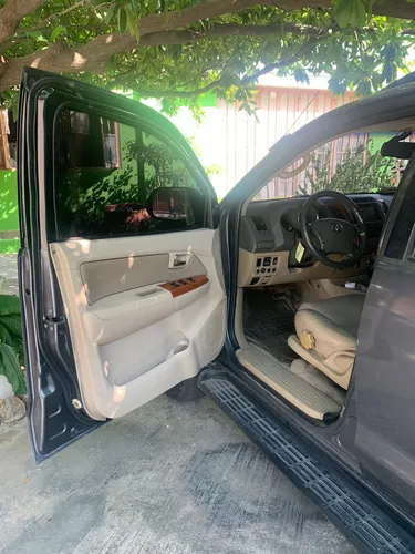 Toyota Fortuner 3.0 Sr5