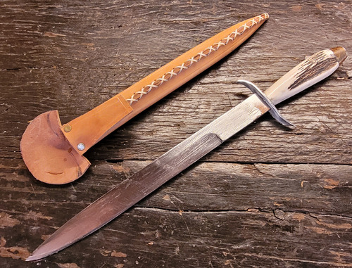 Juego Parrilla Asado Asta Ciervo Facon Bowie Hacha Garra Oso