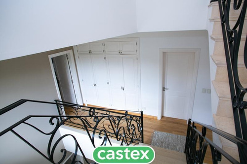 Imagen 23 de 30 de Magnífica Casa De 5 Dormitorios En Venta En La Lomada De Pilar