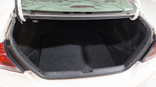 Honda Civic 1.8 LX AT 4DRS