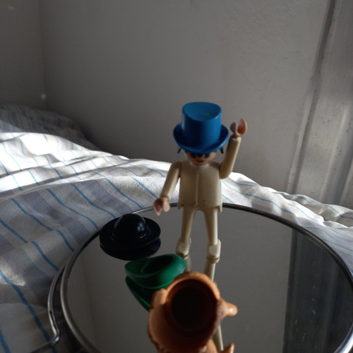 Imagen 2 de 8 de Play Mobil 1974. Geobra. Algunos Detalles De Uso