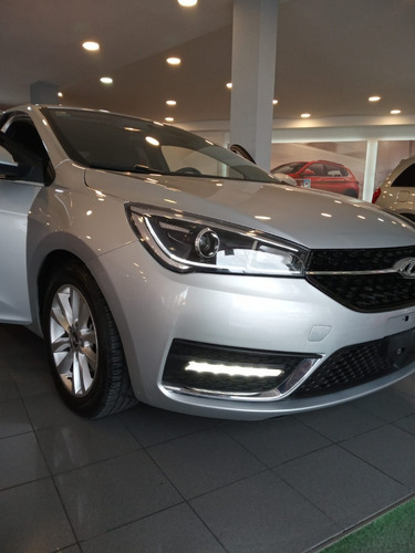 Imagen 1 de 16 de Chery Arrizo 5 Luxury Cvt 1.5