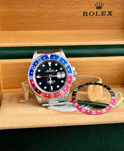 Gmt submariner hot sale