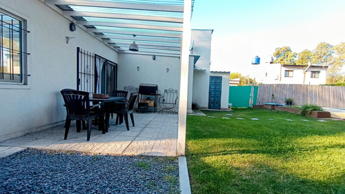 Venta/permuta Casa Quinta 3 Ambientes Con Pileta
