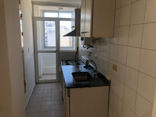 2 Dormitorios - 2 Balcones - Alquiler - Departamento - Centro