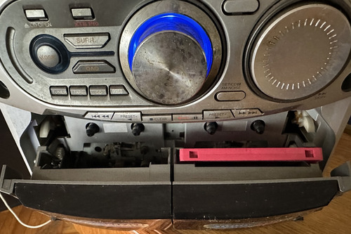 Equipo De Musica Lg Minicomponente 3 Cd Usb 2 Cas Radio Plateado 3000 W (Usado)