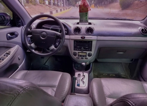 Imagen 5 de 8 de Chevrolet Optra