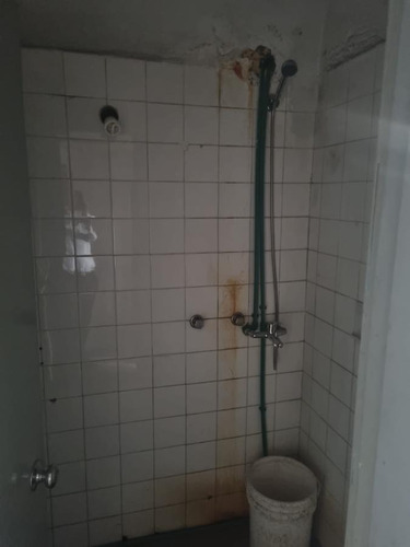 Imagen 12 de 15 de Deposito, Proximo Millan Y San Martin, 1867 M2 , Entrada Contenedores , Oficinas, Baños !!