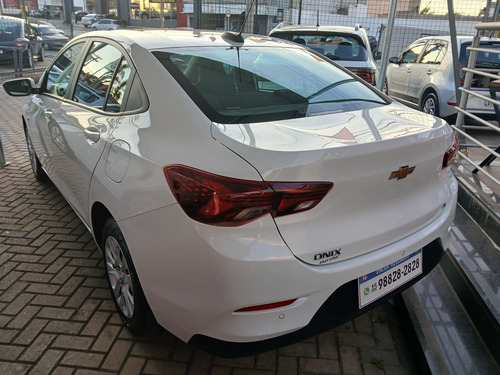 Chevrolet Onix plus 1.0 Lt Turbo 4p