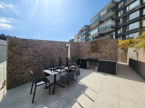 Broker Reñaca 2d-2b-1est- 1bod- Patio Privado