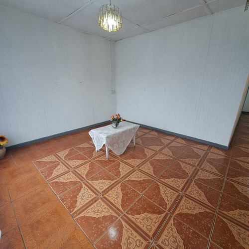 Se Vende Casa Amplia 400 M2 Paso Moya Talca (105897)