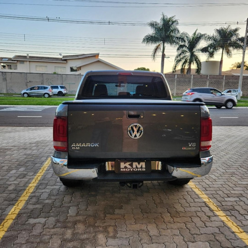 Volkswagen Amarok 3.0 V6 TDI DIESEL HIGHLINE CD 4MOTION AUTOMÁTICO