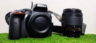 Nikon D5300 Buen Estado