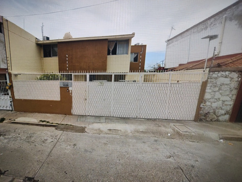 Casa En Venta-remate Bancario