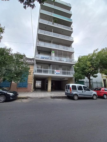 Imagen 23 de 24 de Departamento Flores 2 Ambientes Al Frente, Con Cochera Opcional, Piscina, Solarium